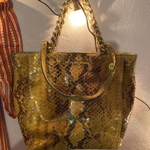 Yellow python snake skin bag! Michael Kors - Picture 2 of 8